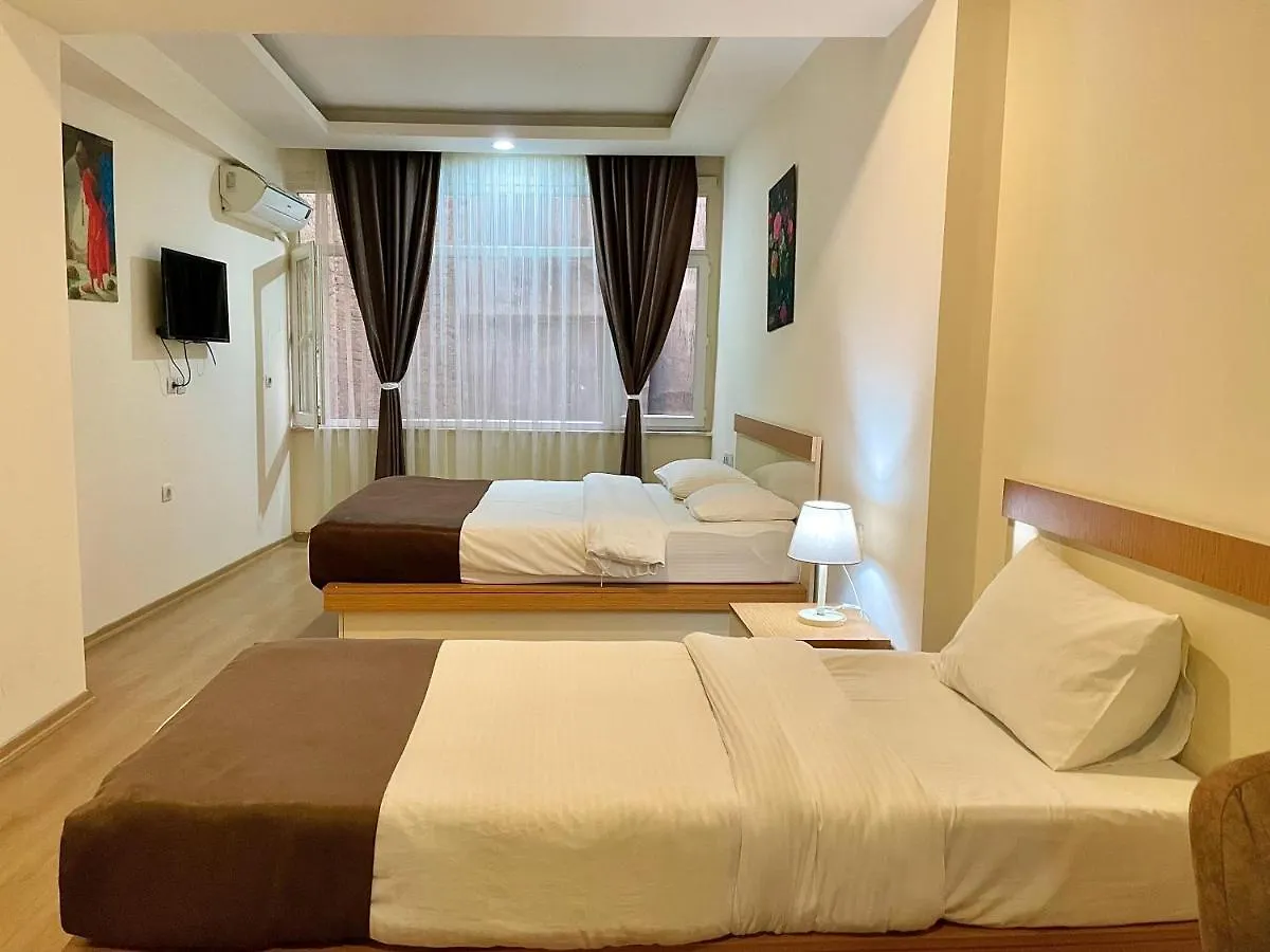 Taksim Newaz Hotel 이스탄불